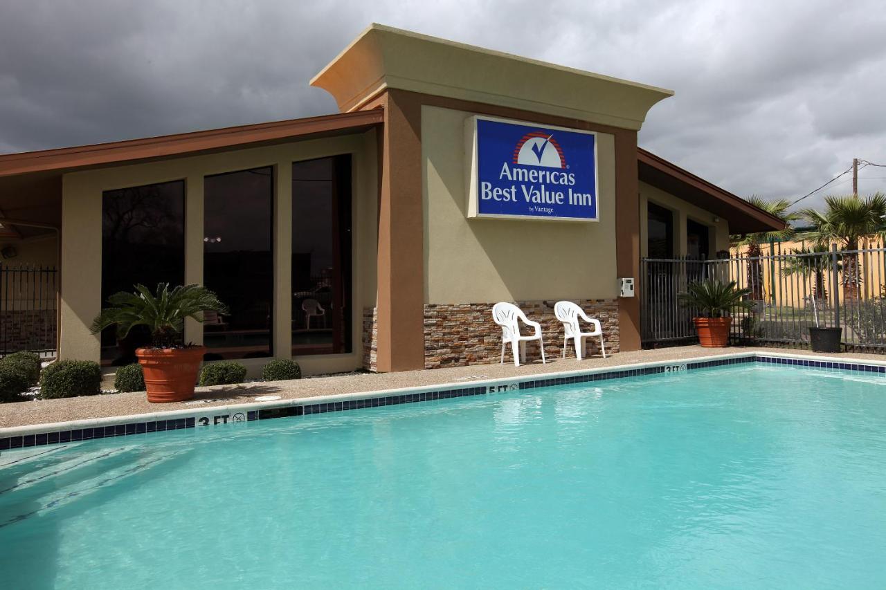 Americas Best Value Inn Енглтон Зручності фото
