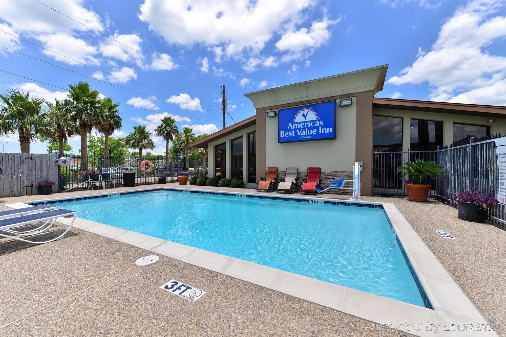 Americas Best Value Inn Енглтон Екстер'єр фото